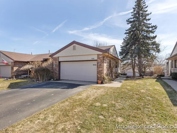 588 Idlewild Ct SW #109, Byron Center, MI 49315