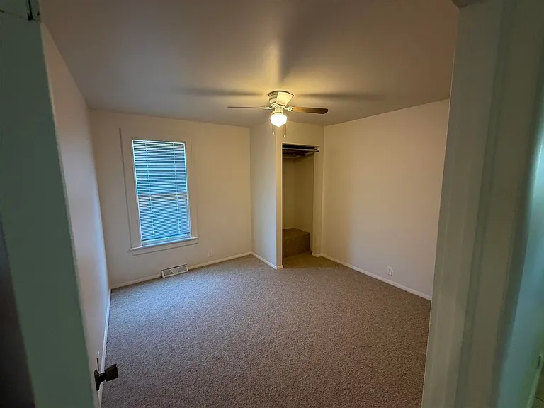 1104 Bridge St #A — Photo 11