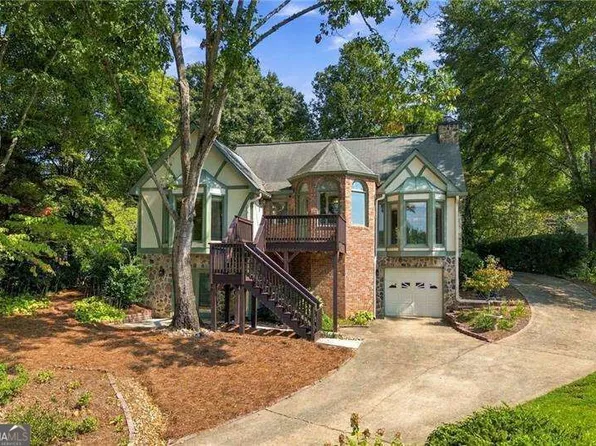 1508 Lake Koinonia Dr, Woodstock, GA 30189