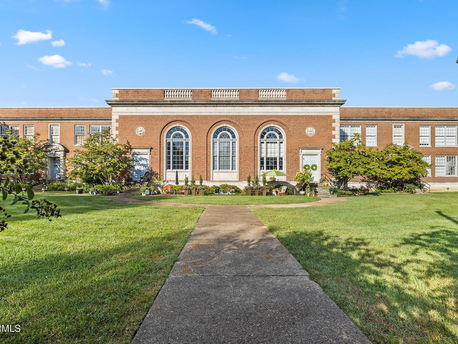 523 N Bertrand St UNIT 105, Knoxville, TN 37917 | Zillow