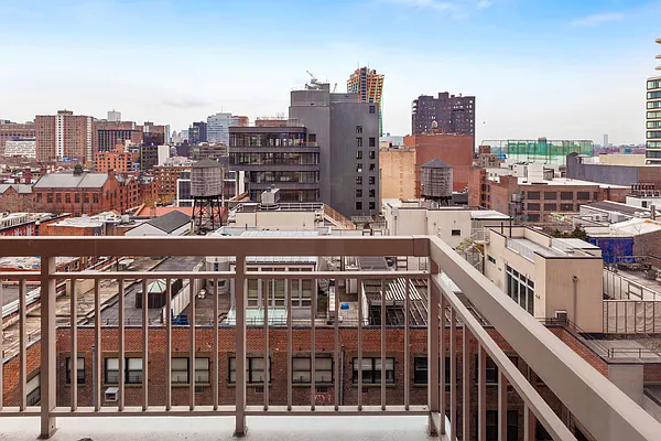 Sold by Compass | media 5