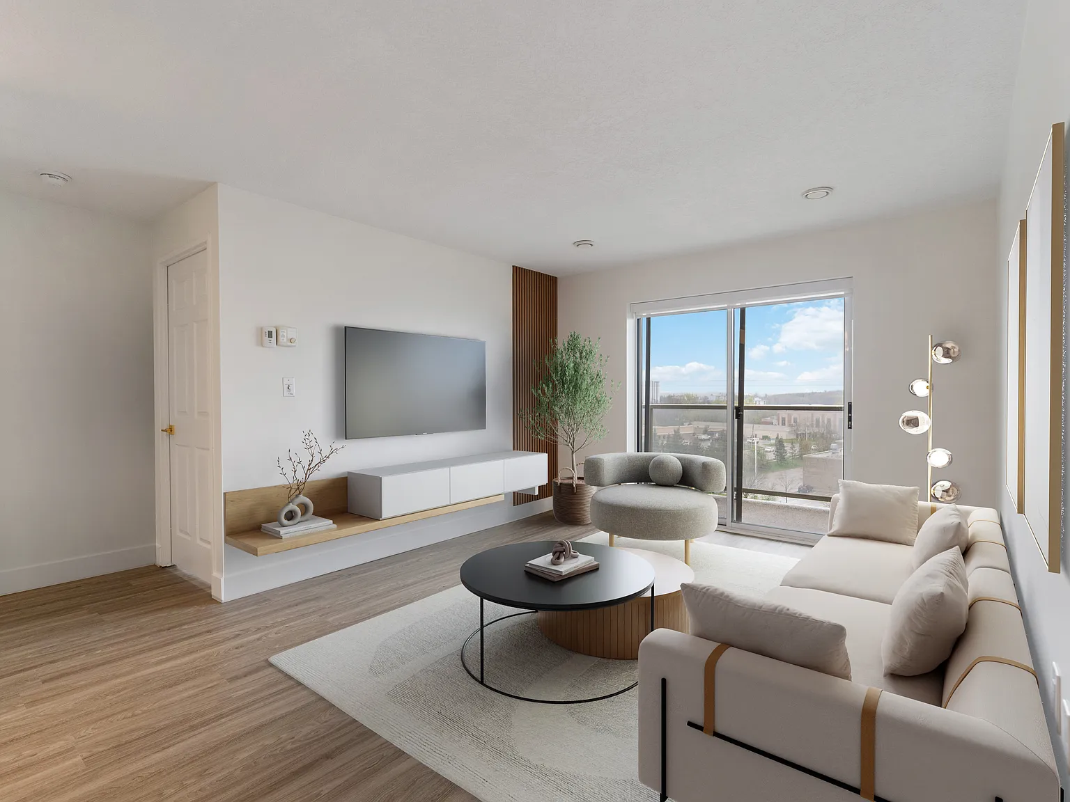 15 Lena Crescent — Photo 4