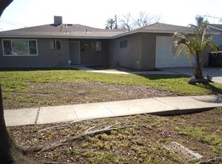3011 W Hampton Way, Fresno, CA 93722