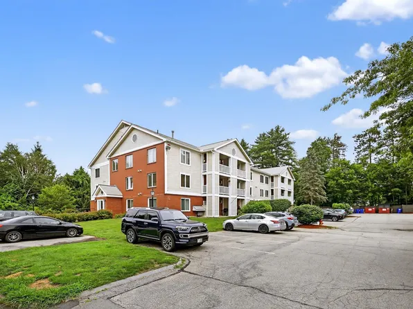 3 Timberwood Drive #103, Goffstown, NH 03045