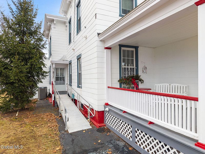 5th image of 42 McElwain Avenue