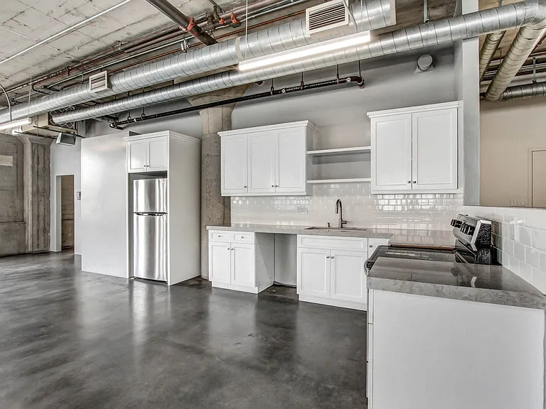 RiverFront live - Work Lofts — Photo 102