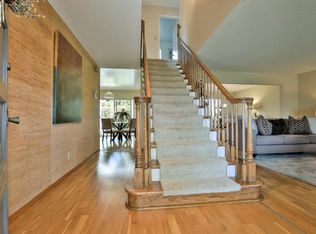 1120 Newell Rd, Palo Alto, CA 94303
