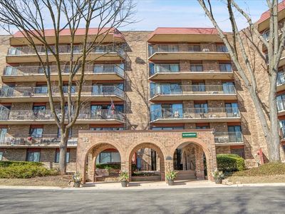 35 S Baybrook Dr UNIT 513, Palatine, IL, 60074