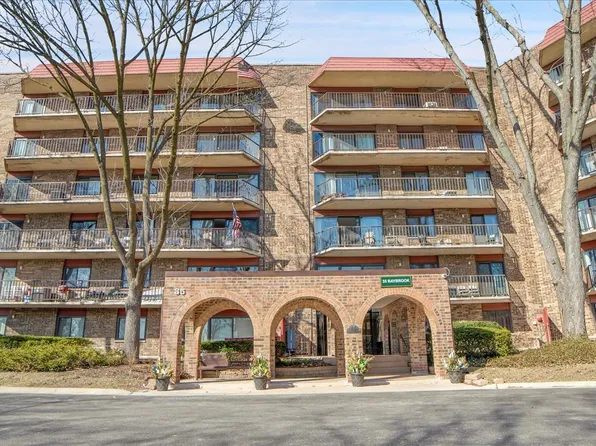 35 S Baybrook Dr Unit 513, Palatine, IL 60074