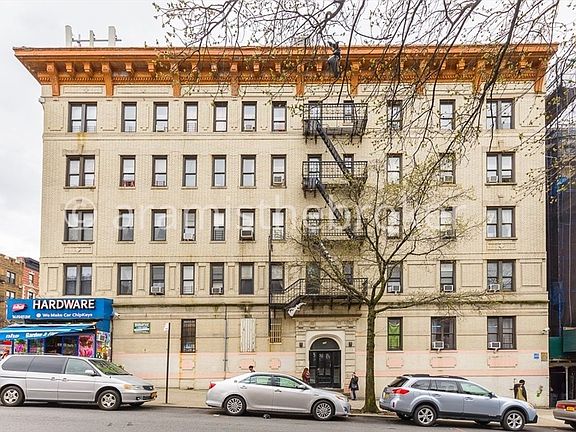 4th image of 600 W 187th St APT 25