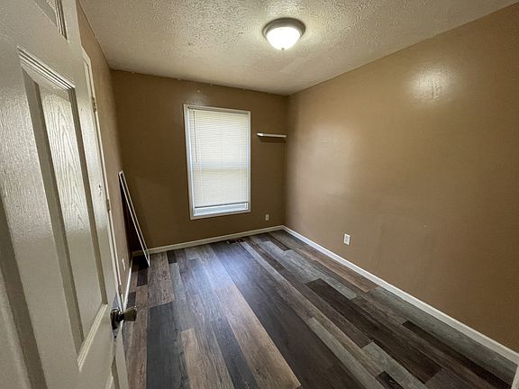 2nd image of 260 N Tacoma Ave #4