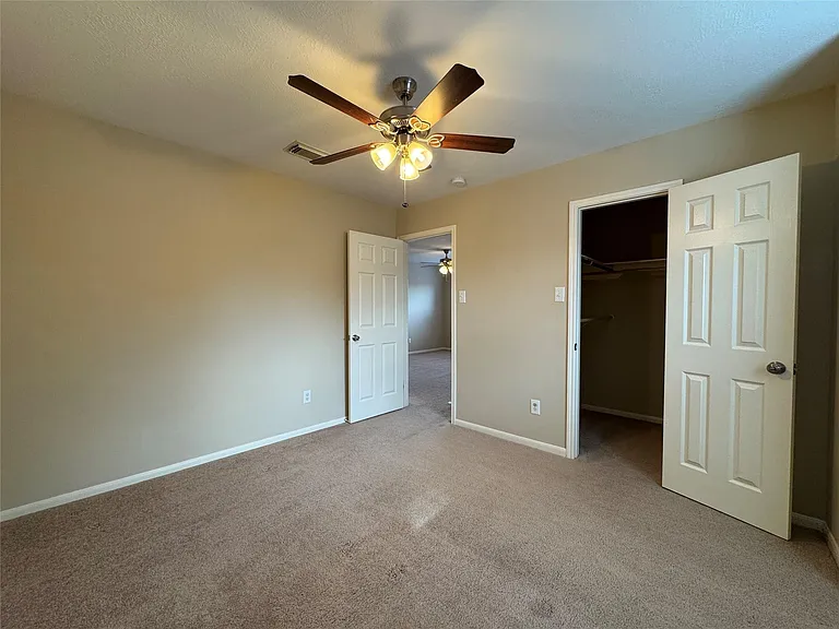 2515 Ember Canyon Ln — Photo 38