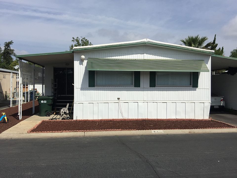 1st image of 2700 E Valley Pkwy Space 61