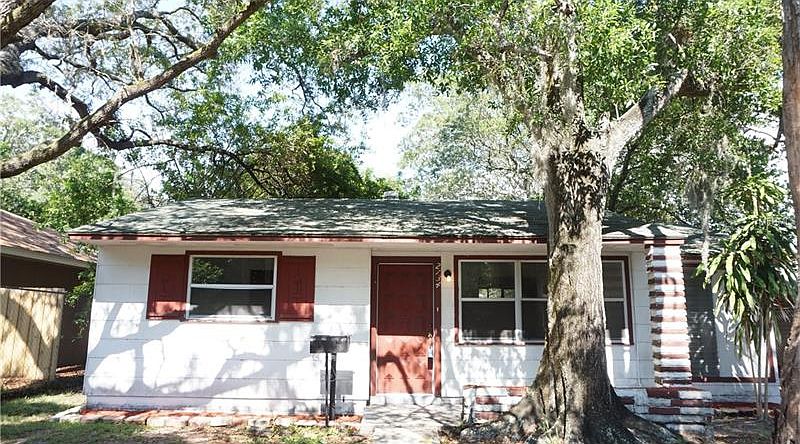 1st image of 2134 Quincy St S