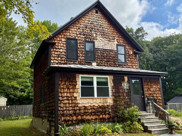 7 Edgewood Street, Waterville, ME 04901