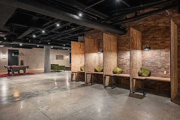 Rented by Nooklyn NYC LLC | media 26