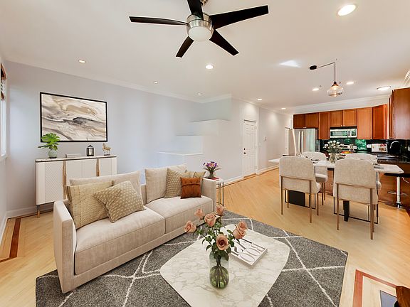 3rd image of 1133 N Mozart St #2