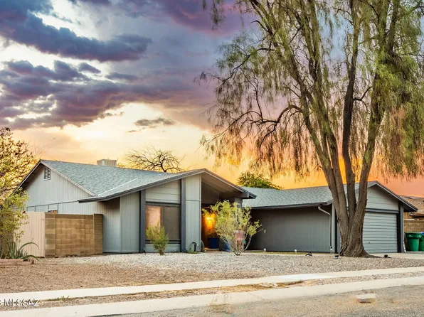7620 S Camino Escarpado, Tucson, AZ 85746