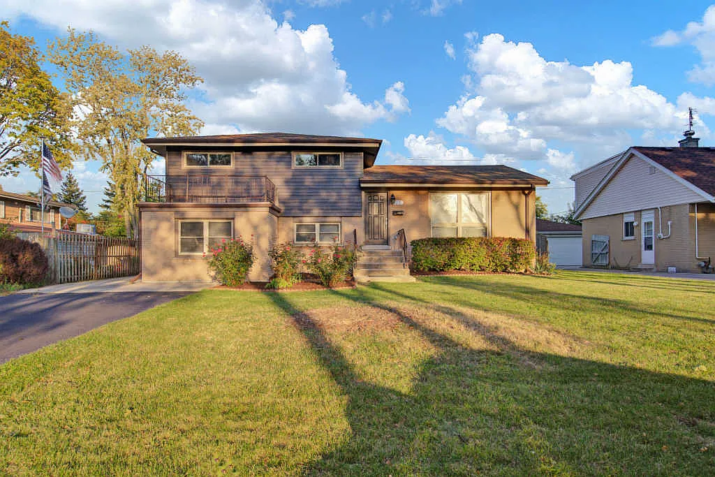25 Stacy Ct photo 1