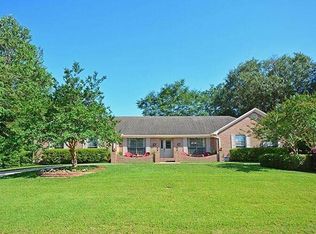 9001 Woodrun Rd, Pensacola, FL 32514