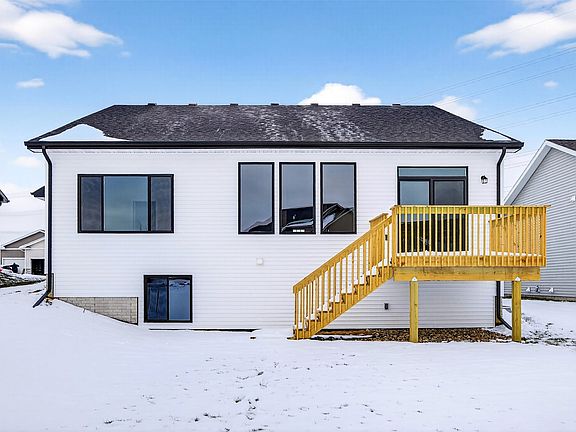 4th image of 16516 Bentwood Dr