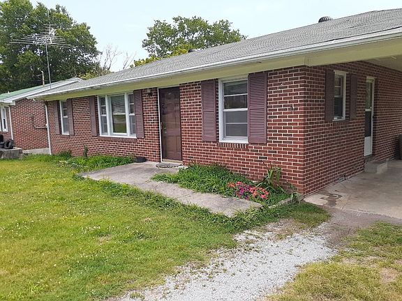 3rd image of 109 Greenbriar St