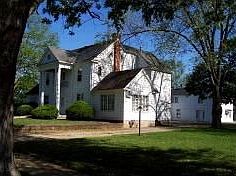 Caption 1207 E. Fifth