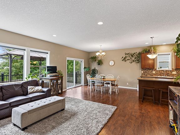 4th image of 5418 Missouri St