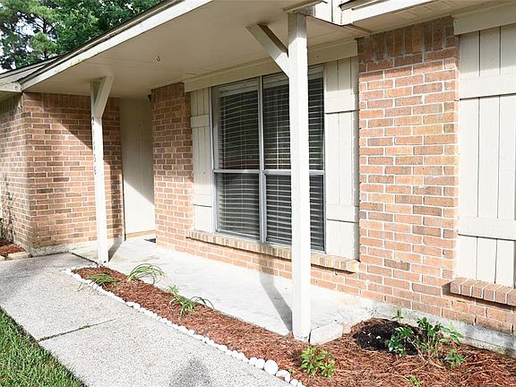 Covered front porch is ready for a couple chairs and your favorite iced beverage!