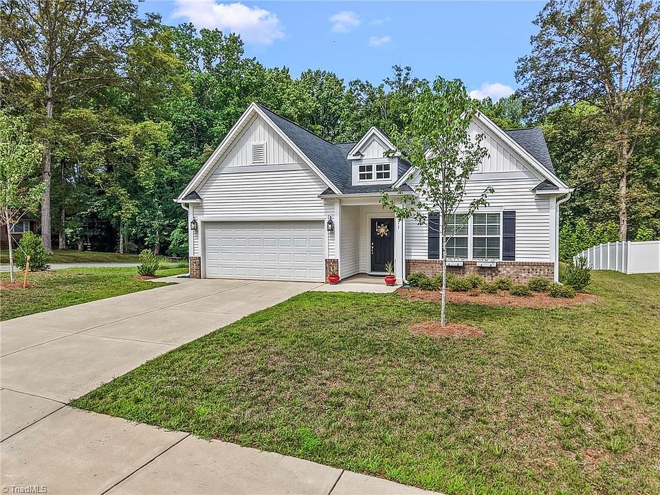 1st image of 171 Brayden Dr