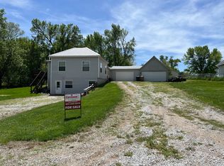 1720 9th St, Aurora, NE 68818