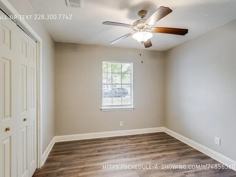 16201 Cervantes Ct — Photo 9