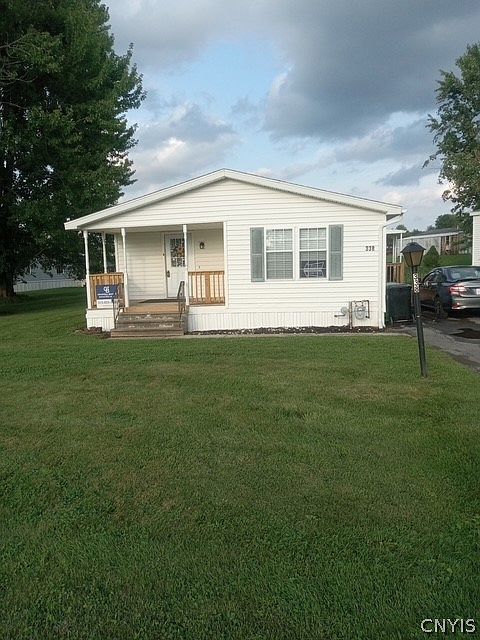 1st image of 338 Matthew Dr