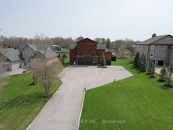 3rd image of 31 Paradise Blvd