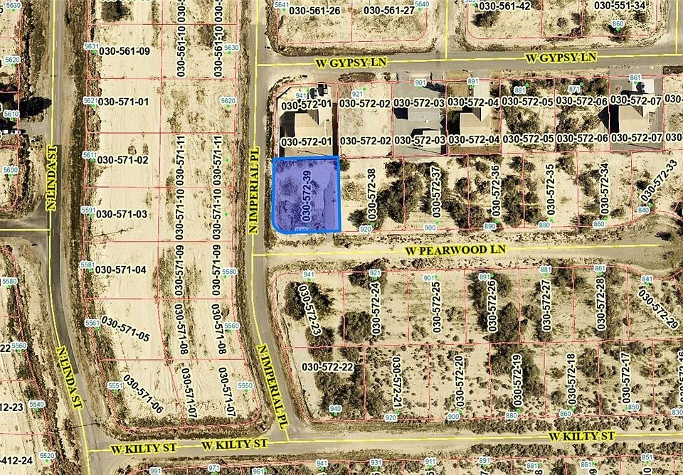 1st image of 940 W Pearwood Ln