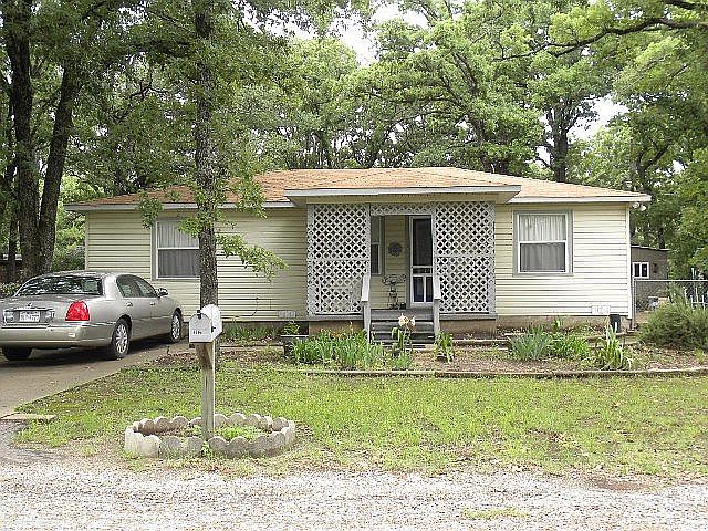 1st image of 112 Bluebonnet Dr