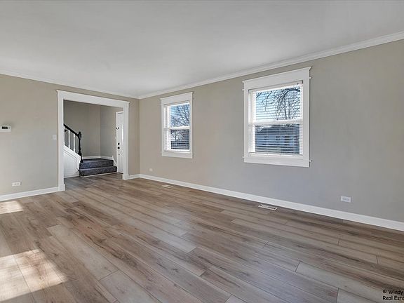 3rd image of 418 Abbington Pl