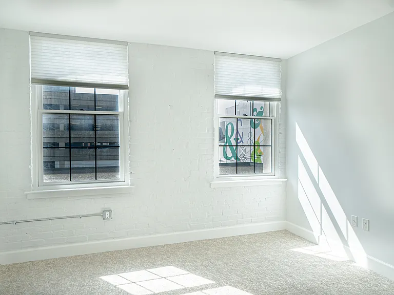 50 N Duke St #302 — Photo 3