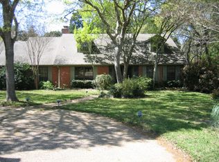 504 Wildwood Cir, Woodway, TX 76712