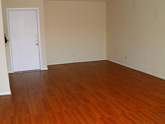 2nd image of 10110 Forum West Dr APT 129