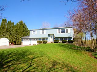 2910 Lyon Rd, Marion, NY 14505