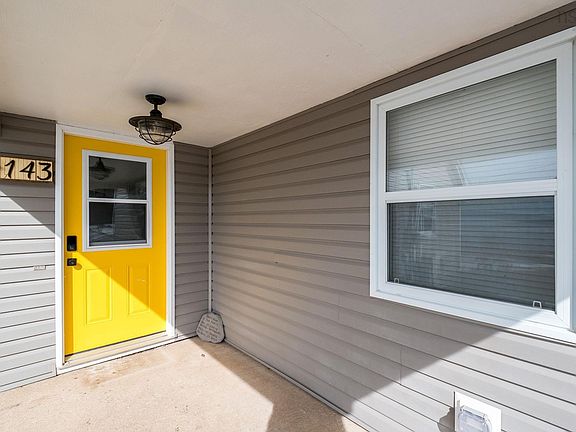 4th image of 143 Oxley Steele Rd