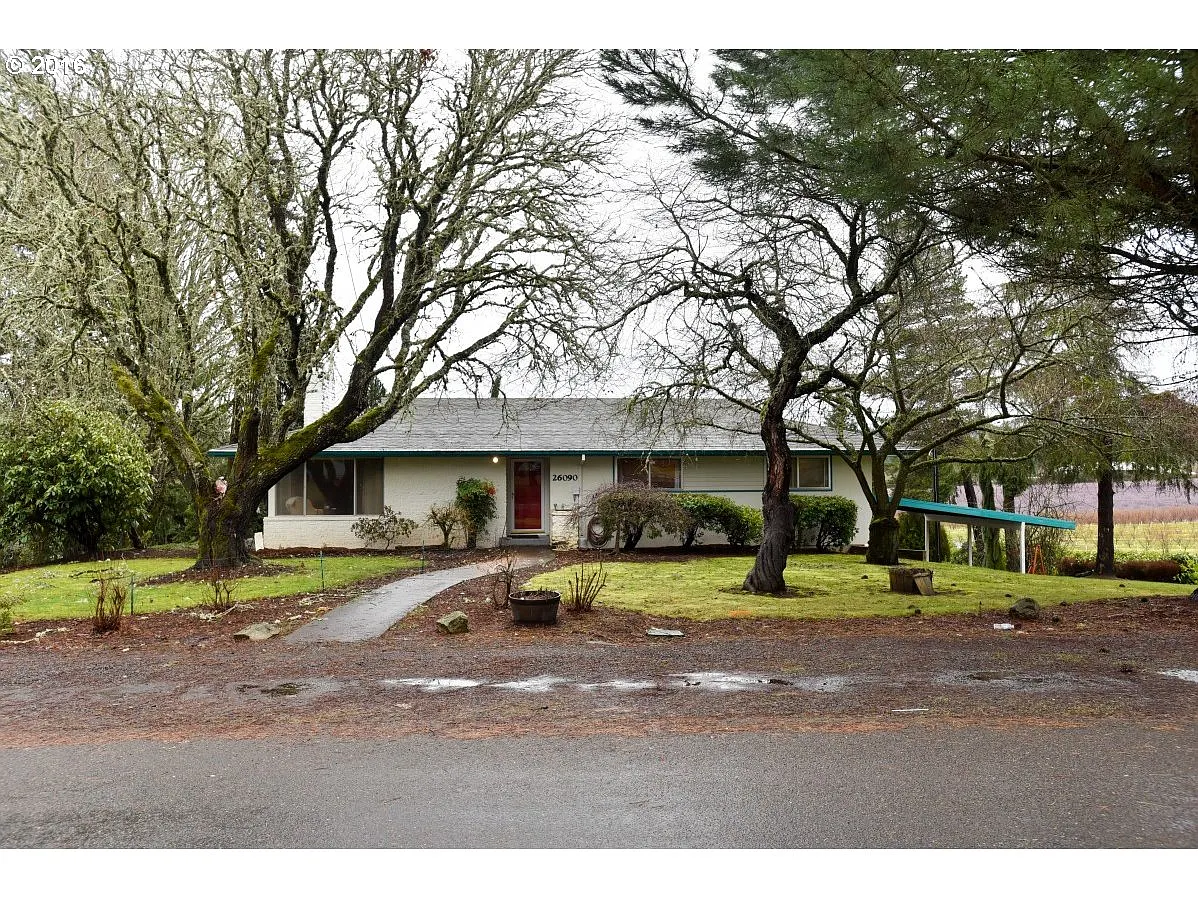 26090 SW Wolsborn Ave photo 1