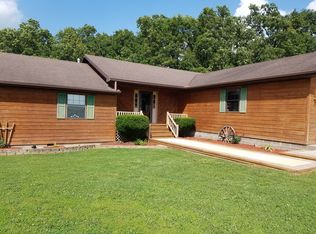 1322 Farm Road 1000, Pierce City, MO 65723