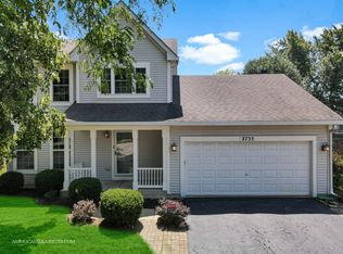 2755 Olympic Ct, Aurora, IL 60503