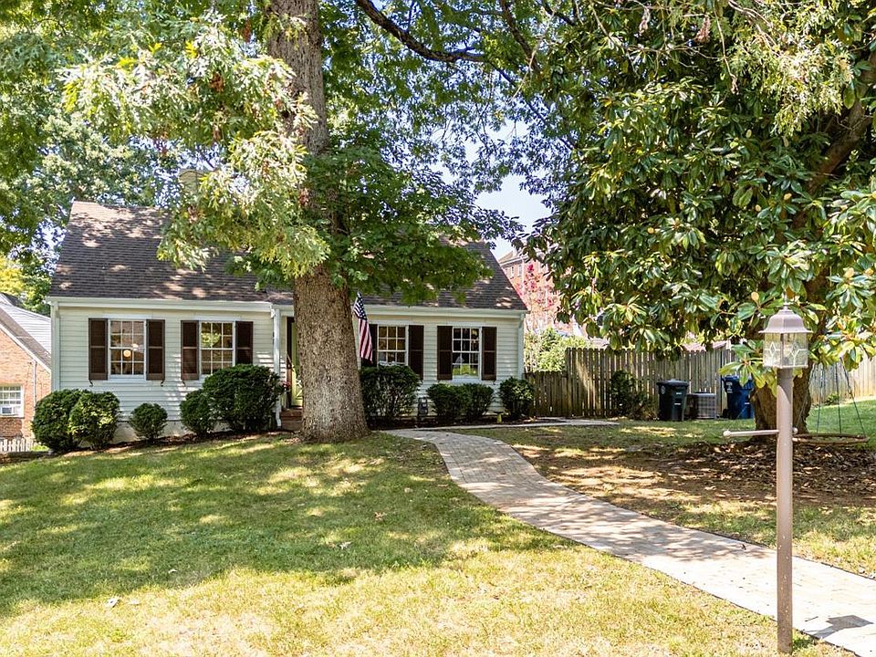 1st image of 209 Rowland Dr