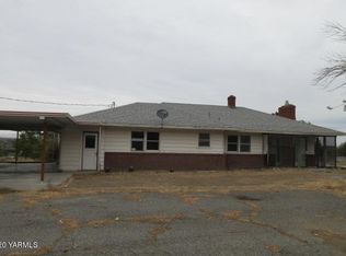 141 W State Route 22, Prosser, WA 99350