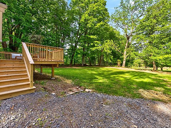 5th image of 5848 Lanson Rd