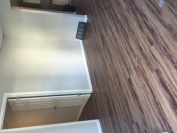 4th image of 1500 W Dakota St #1
