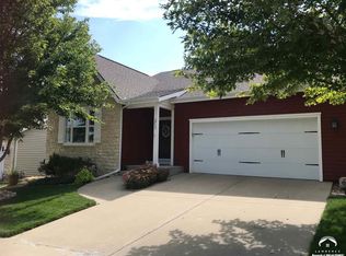 3713 Tucker Trl, Lawrence, KS 66049